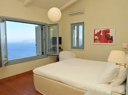 Urania Luxury Villa